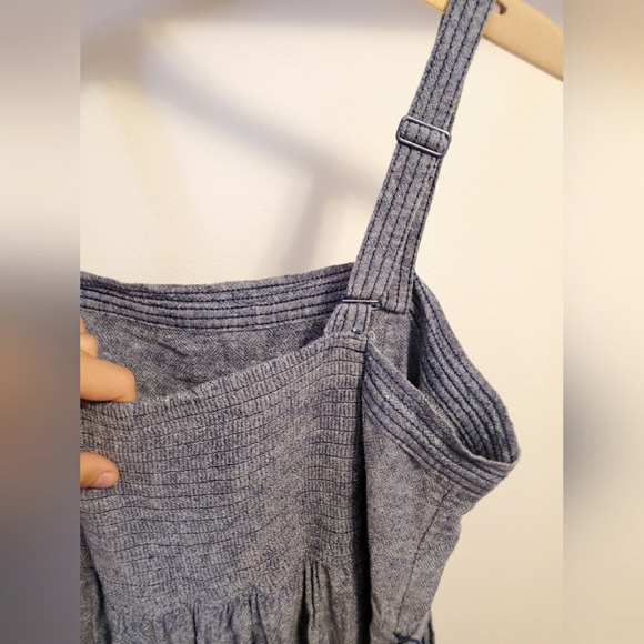 Old Navy Sleeveless Cropped Jumpsuit. Heathered Blue & White. Linen Blend. L. - Picture 11 of 12
